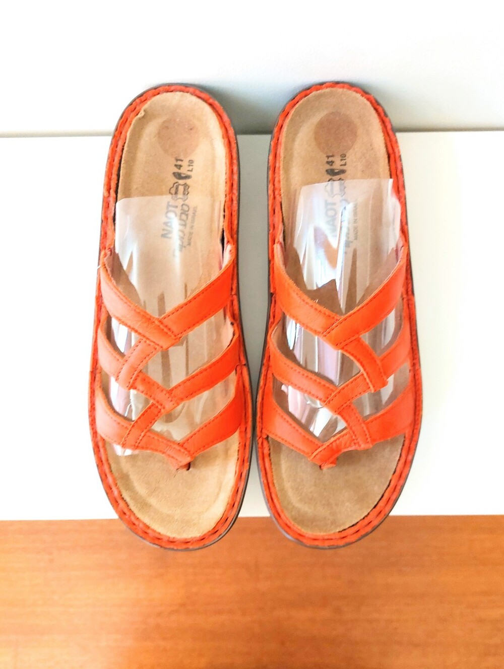 Naot caged thong slide leather cork orthopedic coral red sandals EU41 =US10